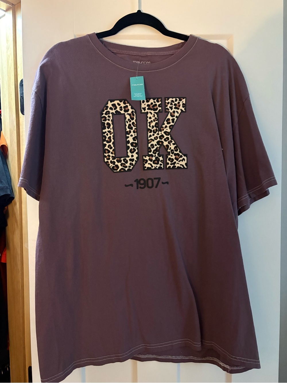 Maurices Mauve Graphic Tee with Leopard Print Size 0X